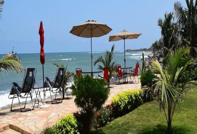 هتل Coconut Pointe Villa & Beach Resort