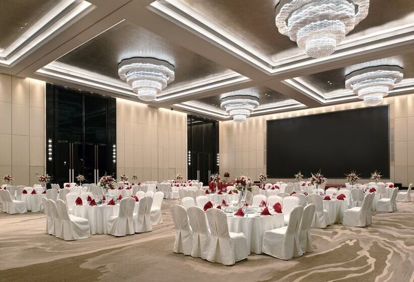 호텔 Crowne Plaza Huailai By Ihg