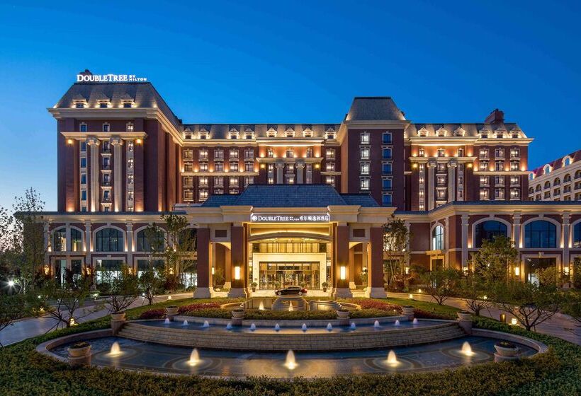 Отель Doubletree By Hilton Qingdao Oriental Movie Metropolis