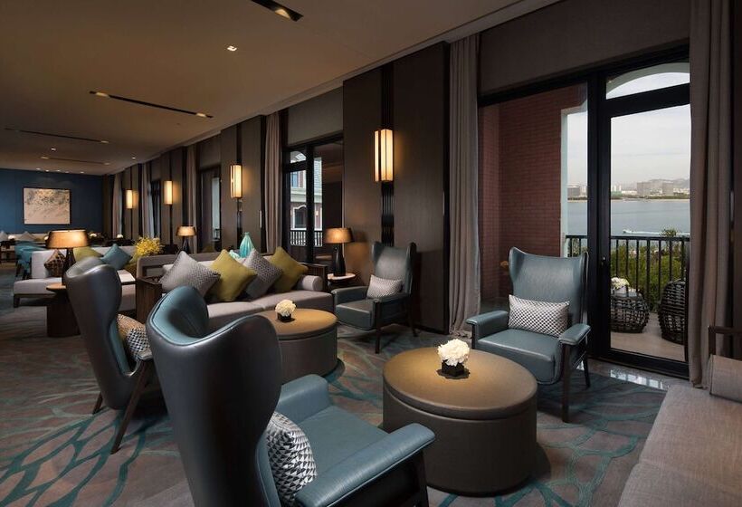 호텔 Doubletree By Hilton Qingdao Oriental Movie Metropolis