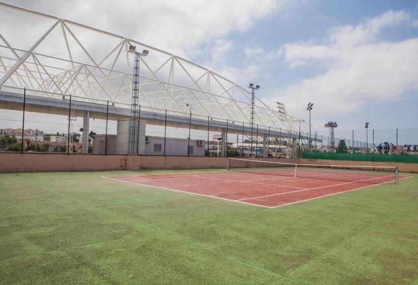 Отель Apartamentos Turísticos Bahía Sur