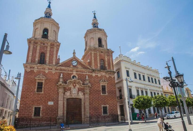 Отель Apartamentos Turísticos Bahía Sur