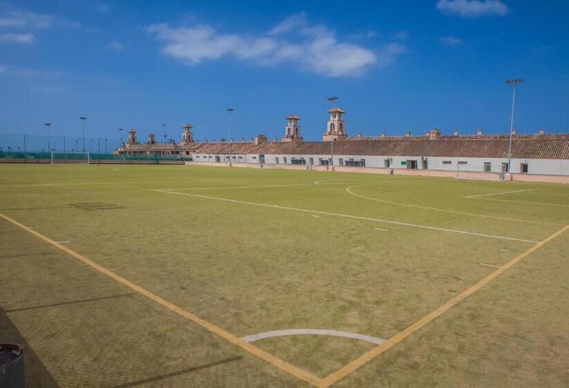 Отель Apartamentos Turísticos Bahía Sur