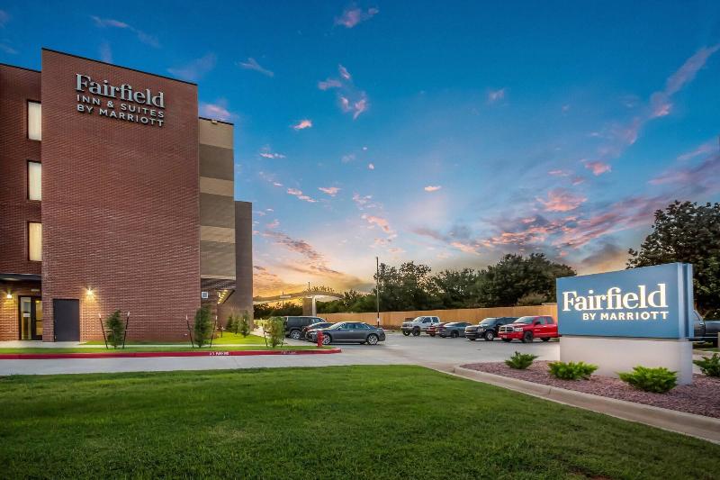 فندق Fairfield Inn & Suites By Marriott Chickasha