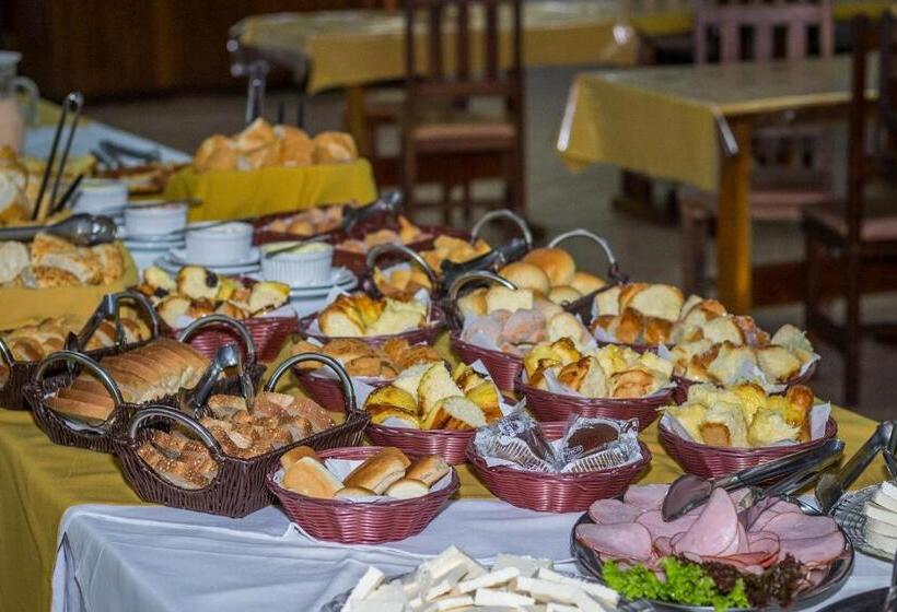 ホテル Fazenda Pintado Na Brasa