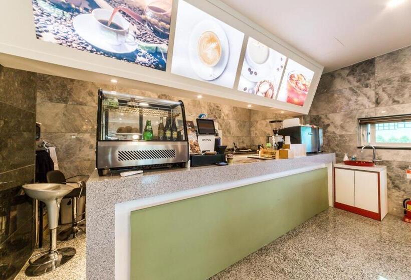 ホテル Gimpo Pentastar