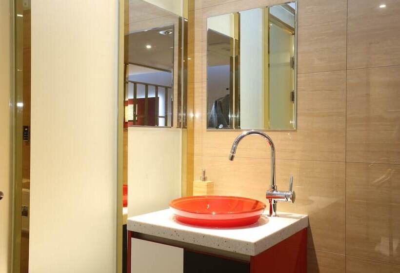 בית מלון כפרי Gimpo Pentastar