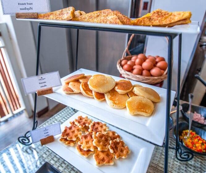 ホテル Pool Suite Chiang Mai