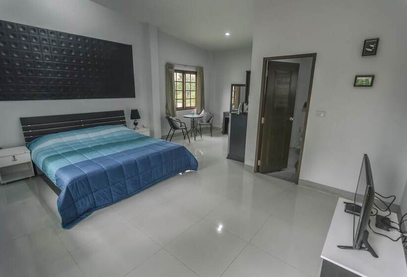 Отель Gym Bangarang Muay Thai And Fitness Resort