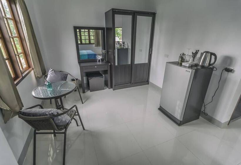 Отель Gym Bangarang Muay Thai And Fitness Resort