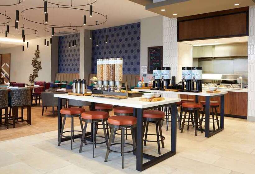 Отель Hilton Garden Inn Elizabethtown, Ky