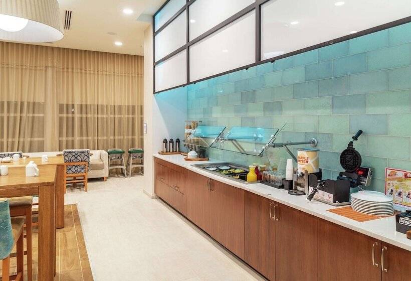 فندق Hilton Garden Inn Tampa Wesley Chapel, Fl