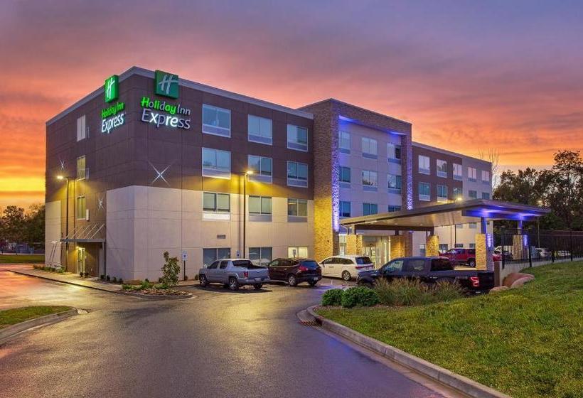 호텔 Holiday Inn Express Williamsburg, An Ihg