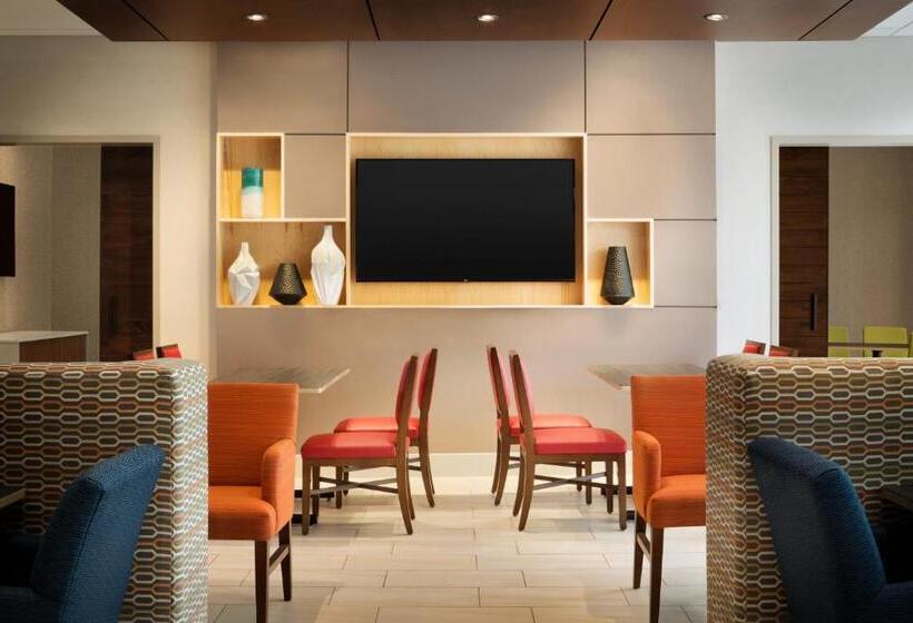 호텔 Holiday Inn Express Williamsburg, An Ihg