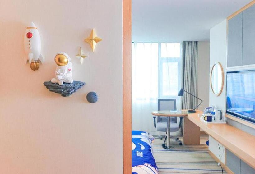 בית מלון כפרי Holiday Inn Express Ya An City Center By Ihg