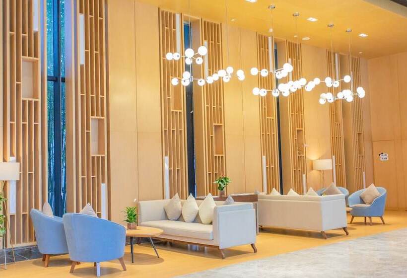 בית מלון כפרי Holiday Inn Express Ya An City Center By Ihg