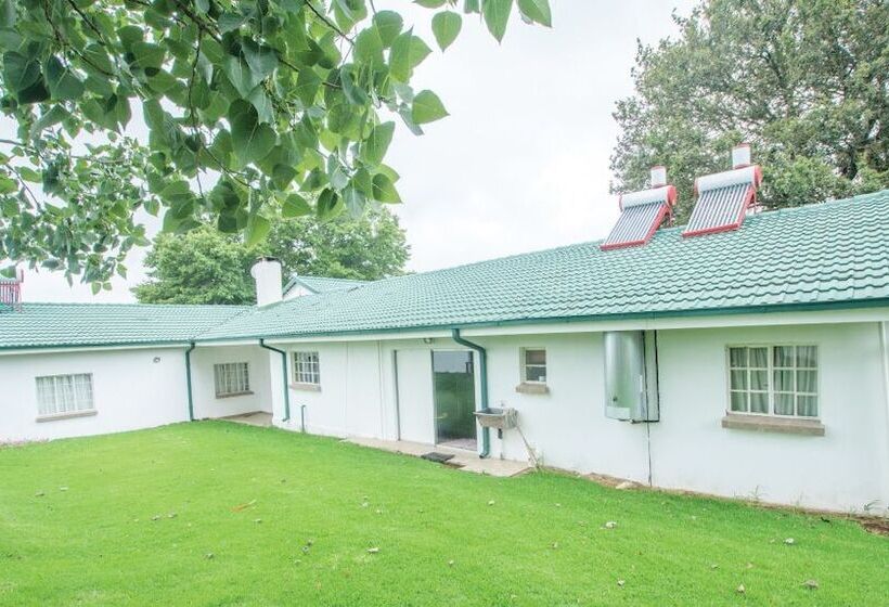 בית מלון כפרי Hoyo Hoyo Machadostud Lodge