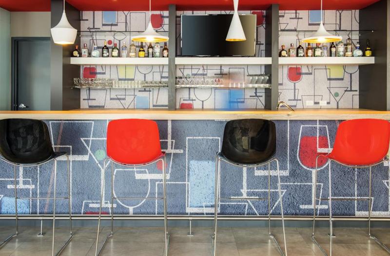 ホテル Ibis Mazatlan Marina