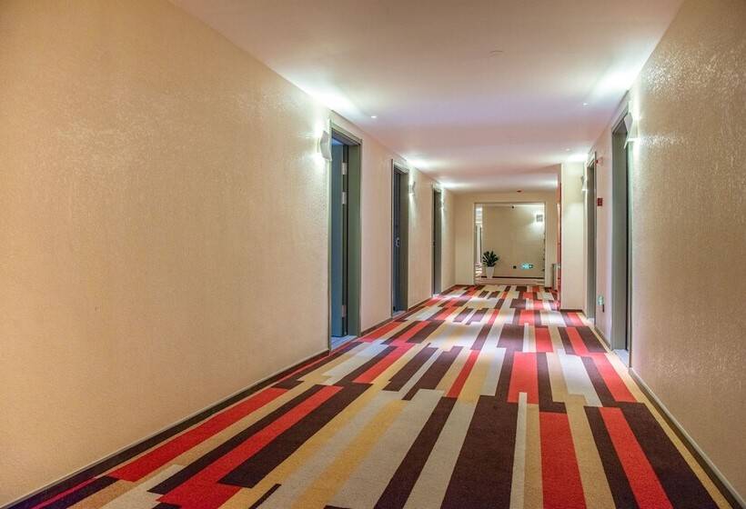 Hotel Ibis Weinan Normal University Chaoyang Street