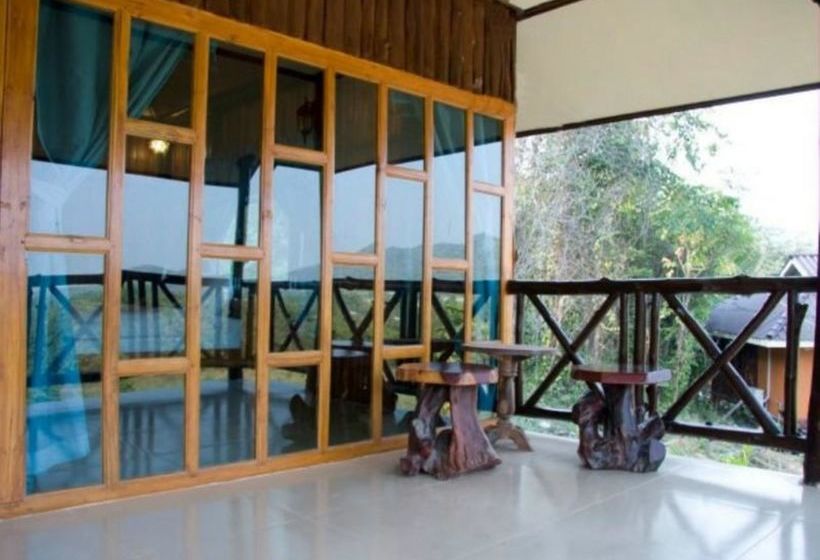 فندق Lom Rak Resort