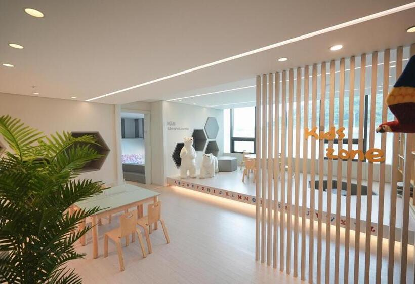 ホテル Marinabay Seoul Ara