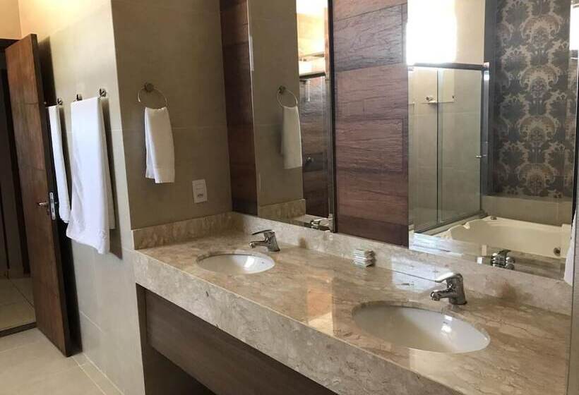 فندق Nantes Executive