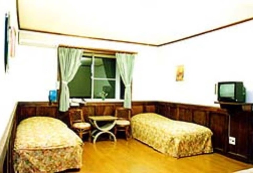 هتل Pension Marionette