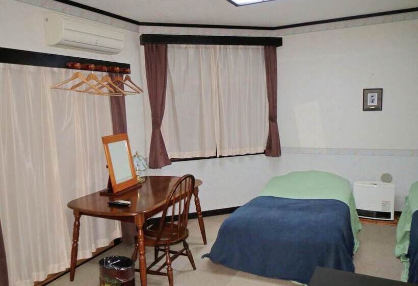 هتل Pension Marionette