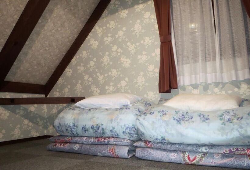 هتل Pension Marionette