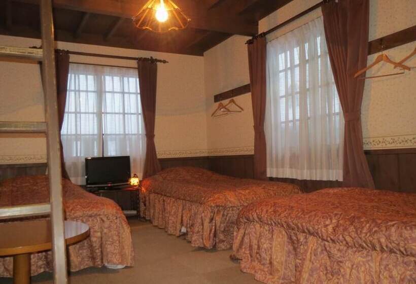 هتل Pension Marionette