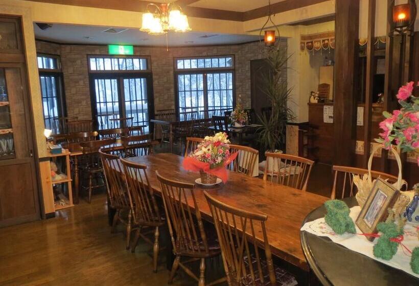 هتل Pension Marionette