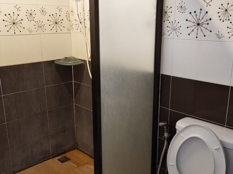 فندق Phetsangsom Resort