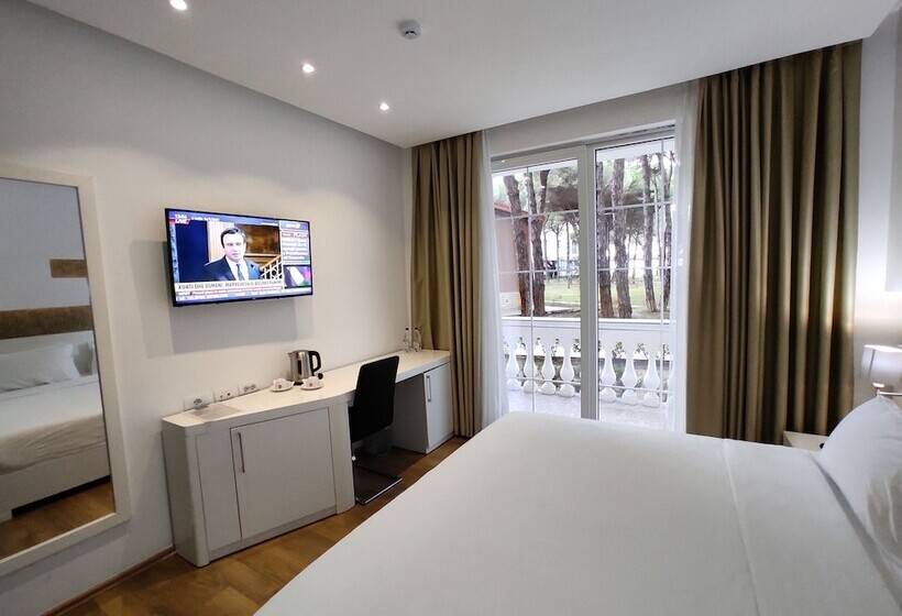 בית מלון כפרי Prestige Resort