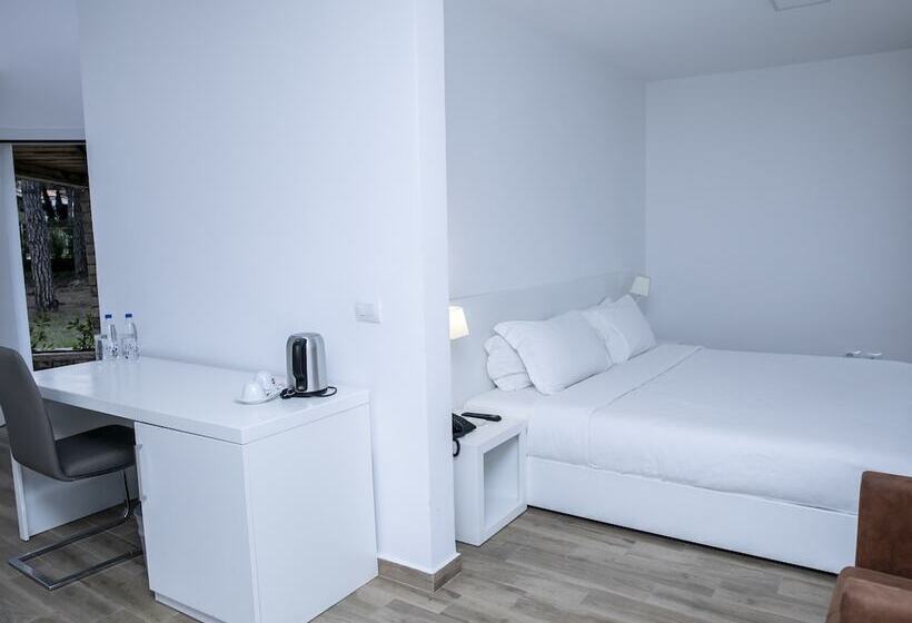 בית מלון כפרי Prestige Resort