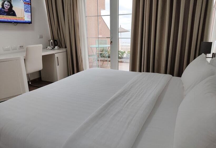 בית מלון כפרי Prestige Resort