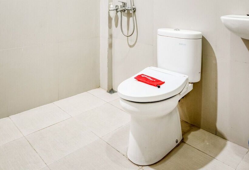 酒店 Reddoorz Syariah @ Jalan Simpang Gajayana