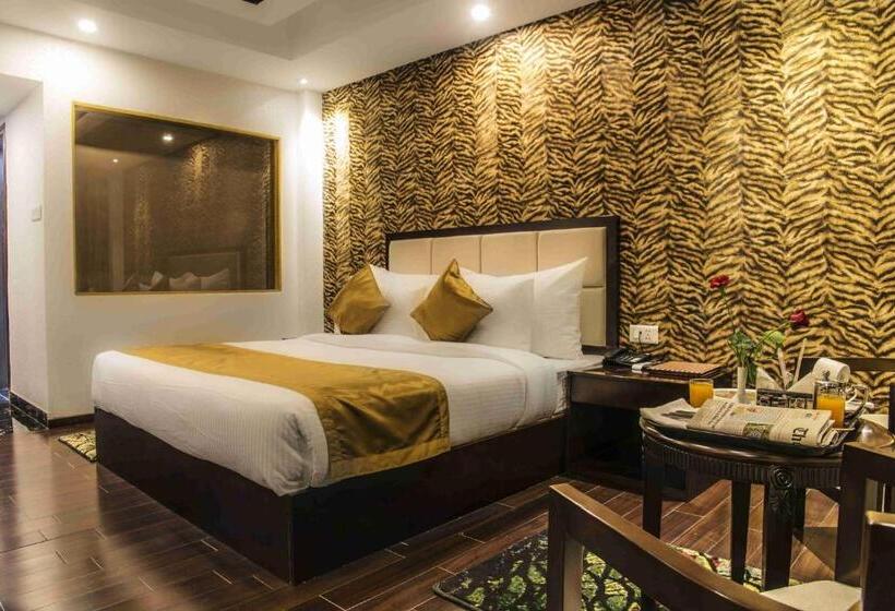 هتل Regenta Resort Mars Valley View Shoghi