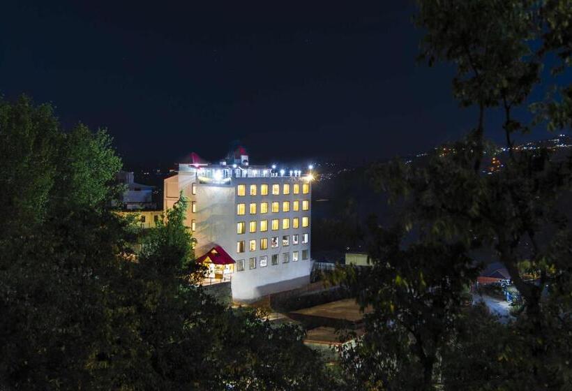 هتل Regenta Resort Mars Valley View Shoghi