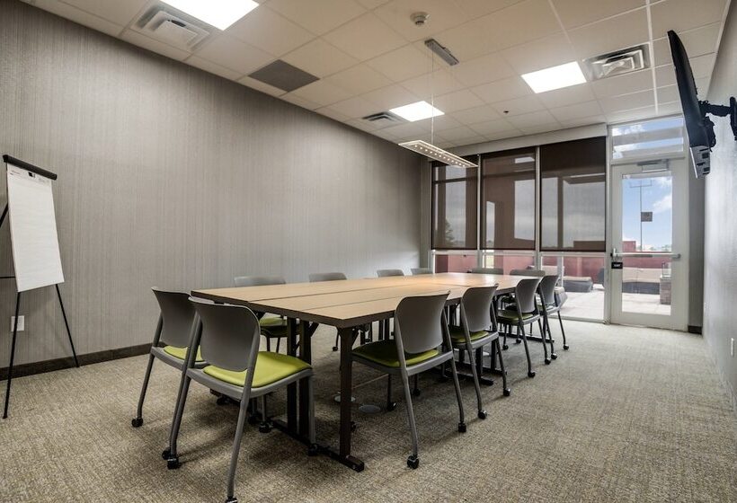 فندق Springhill Suites By Marriott Stillwater