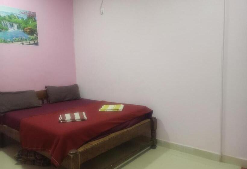 호텔 Stay Longer Holiday Homes Goa