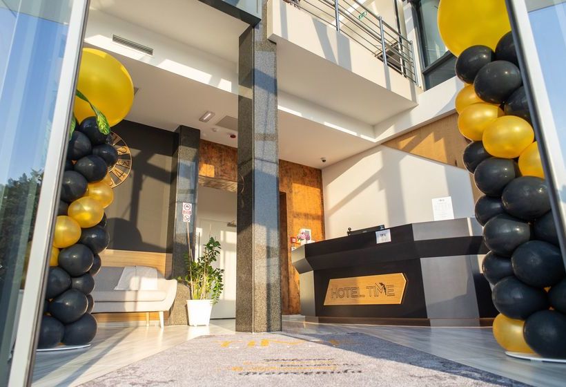 فندق Time