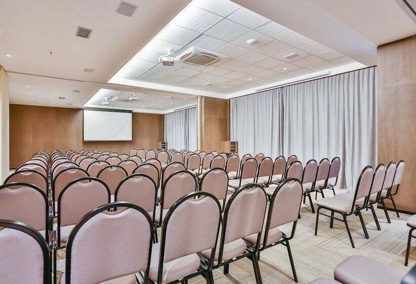 ホテル Transamerica Collection Goiânia