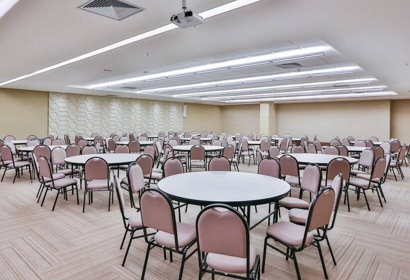 ホテル Transamerica Collection Goiânia