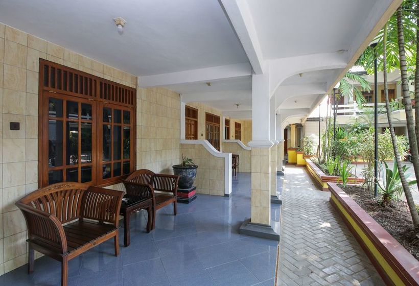 فندق Airy Syariah Dr Wahidin 43 Bojonegoro