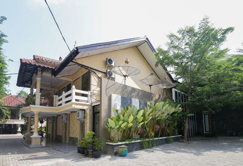 فندق Airy Syariah Dr Wahidin 43 Bojonegoro