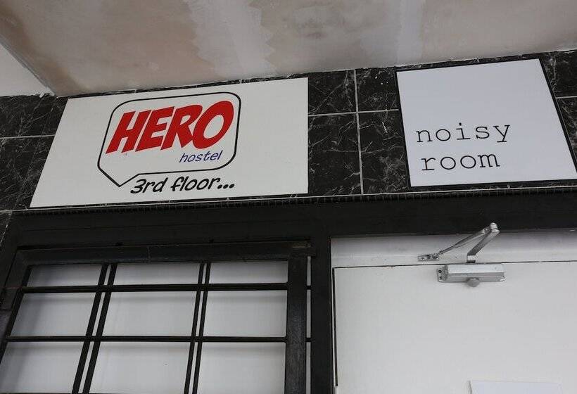 ホテル Noisy Room   Bukit Mata