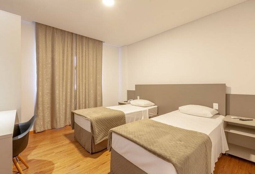 Tri Hotel São João Batista