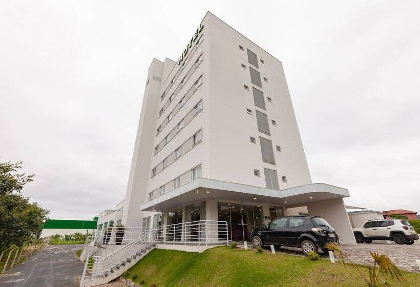 Tri Hotel São João Batista