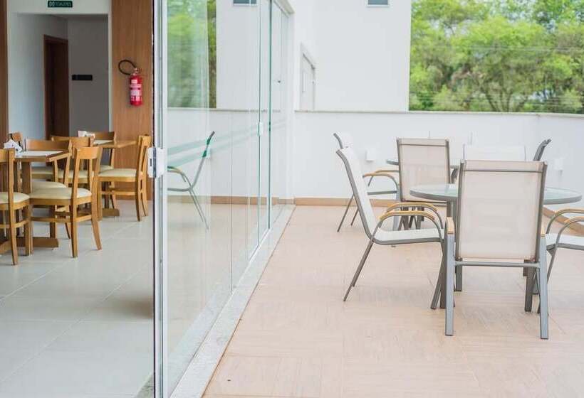 Tri Hotel São João Batista