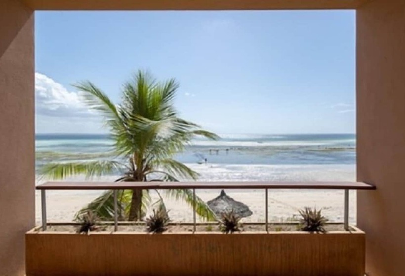 Kirimizi   Hotel & Restaurante